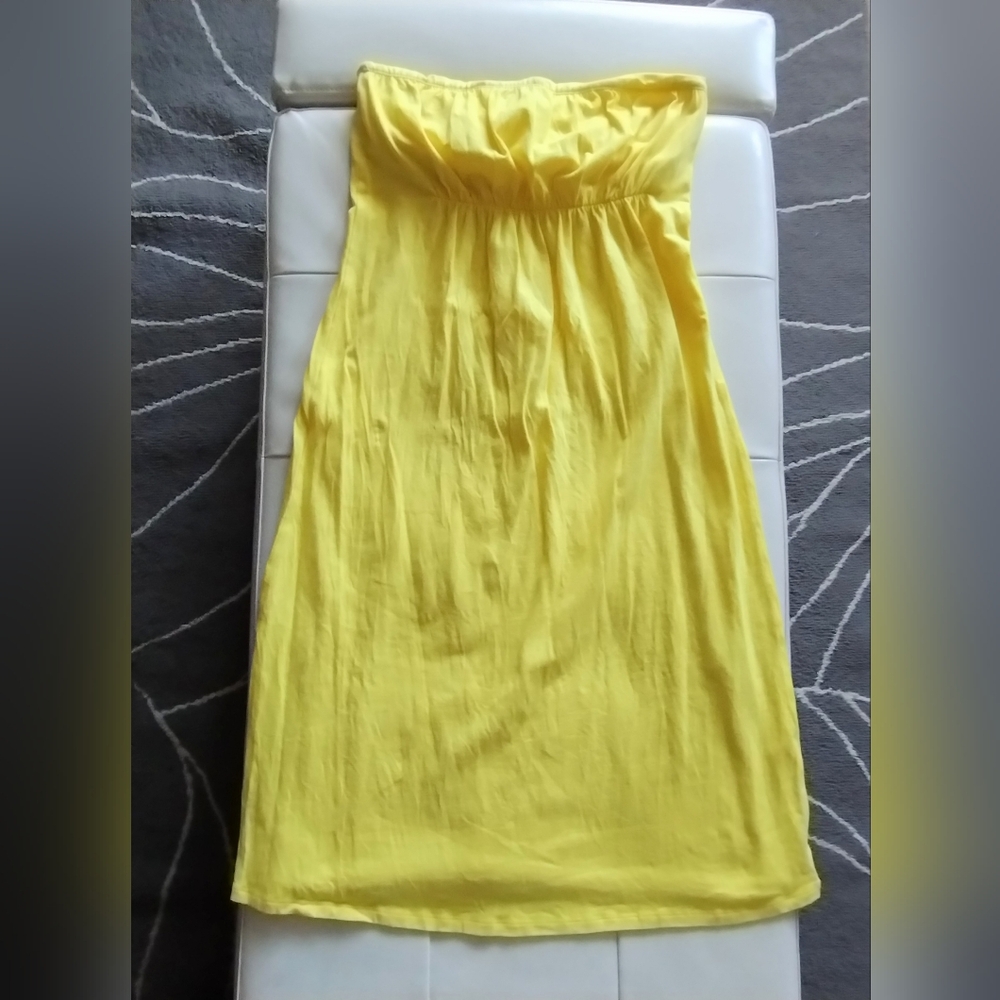 Victoria Secret Moda International Strapless Dress